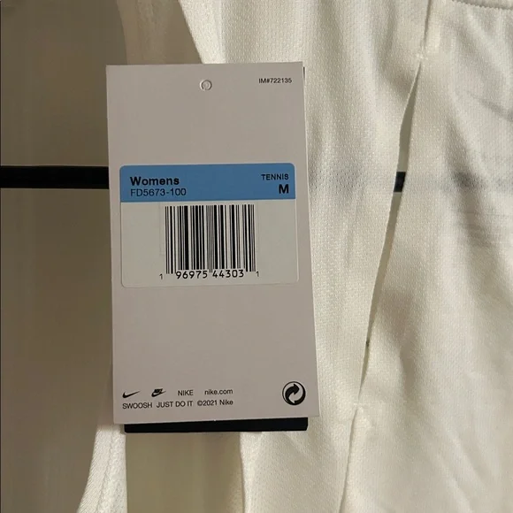 NWT Nike Women's White Tennis Tank Top - Picture 4 of 4